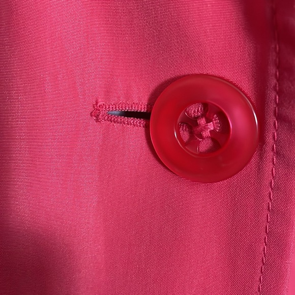 Women’s size small relativity button up coral trenchcoat - Picture 3 of 15